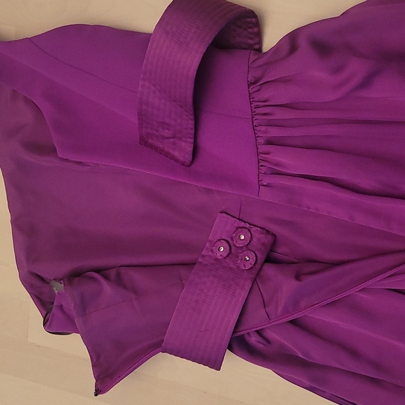 White by Vera Wang Medium Purple One Shoulder Gown with Slit - Picture 9 of 16